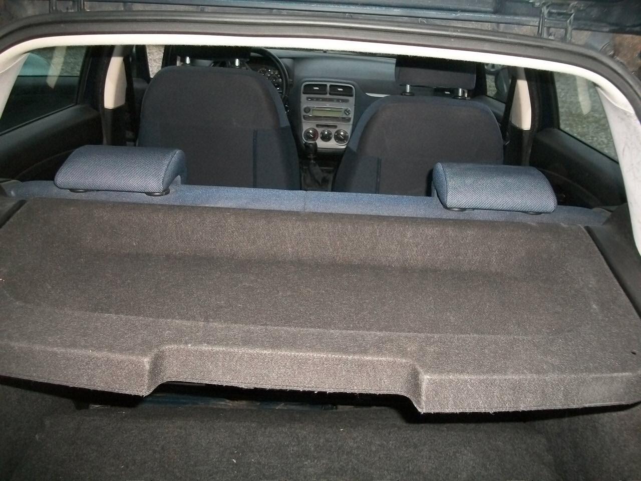 Fiat Grande Punto 1.4 5 porte Active Natural Power NATA A METANO DALLA FIAT,, IL METANO SCADE 30/02/2029 GARANZIA UN ANNO SI NEOPATENTATI REVISIONE SCADE 30/04/2027