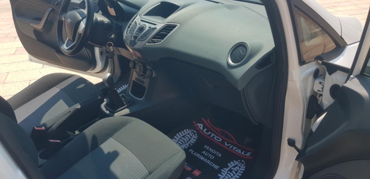 Ford Fiesta 1.4 TDCi 70CV 5 porte Titanium UNICO PROPRIETARIO