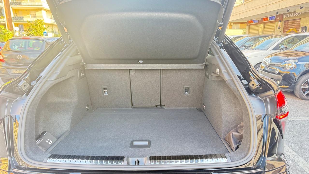 Audi Q3 SPB 35 TDI S tronic line edition MATRIX TETTO APRIBILE PACCHETTO AMBIENTE KAMERA 360 PELLE PDC
