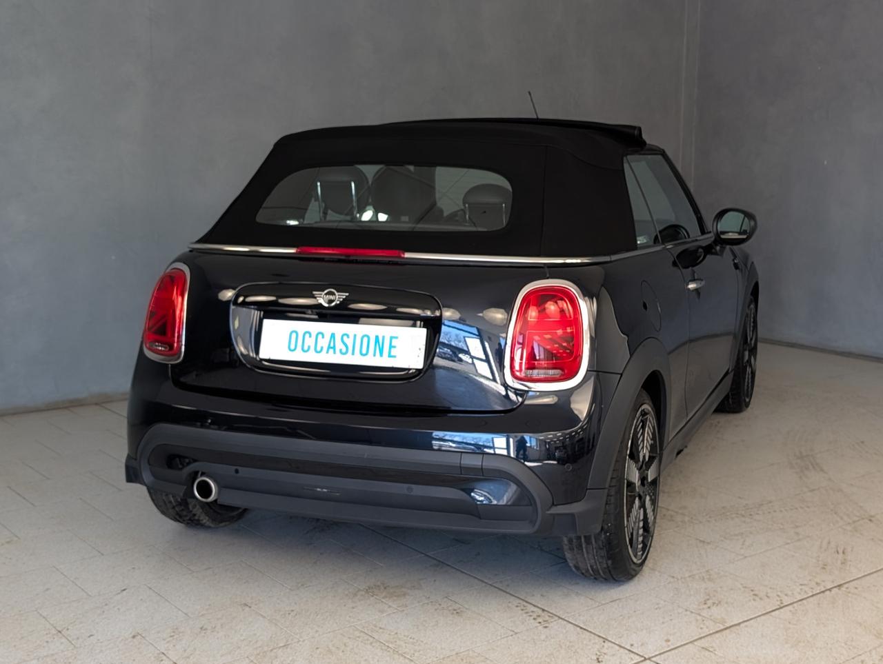Mini mini iv f54-f55-f56-f57 mini cabrio 1.5 cooper classic auto 1.5 Cooper Premium Plus