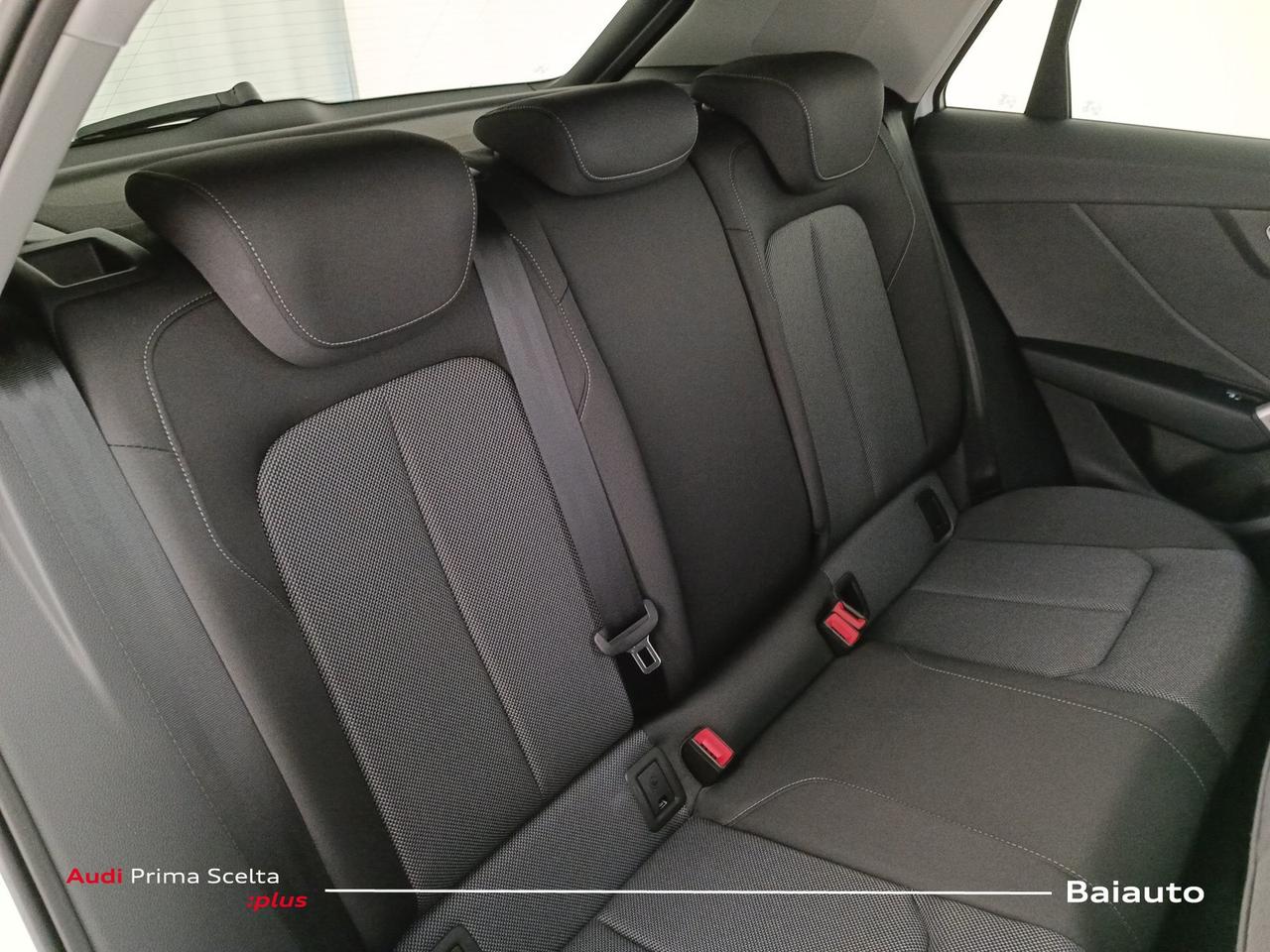 Audi Q2 35 2.0 tdi s line edition s tronic