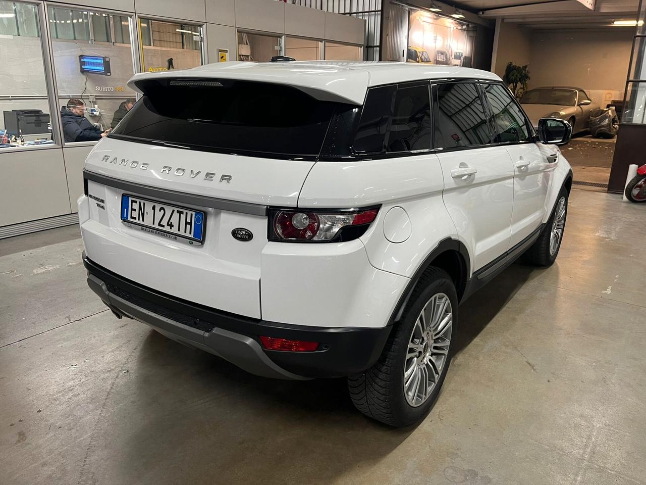 Range Rover Evoque 2.2 TD4 5p. 4x4