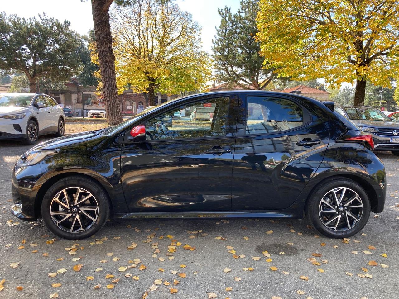 Toyota Yaris 1.5 HEV Active #7354