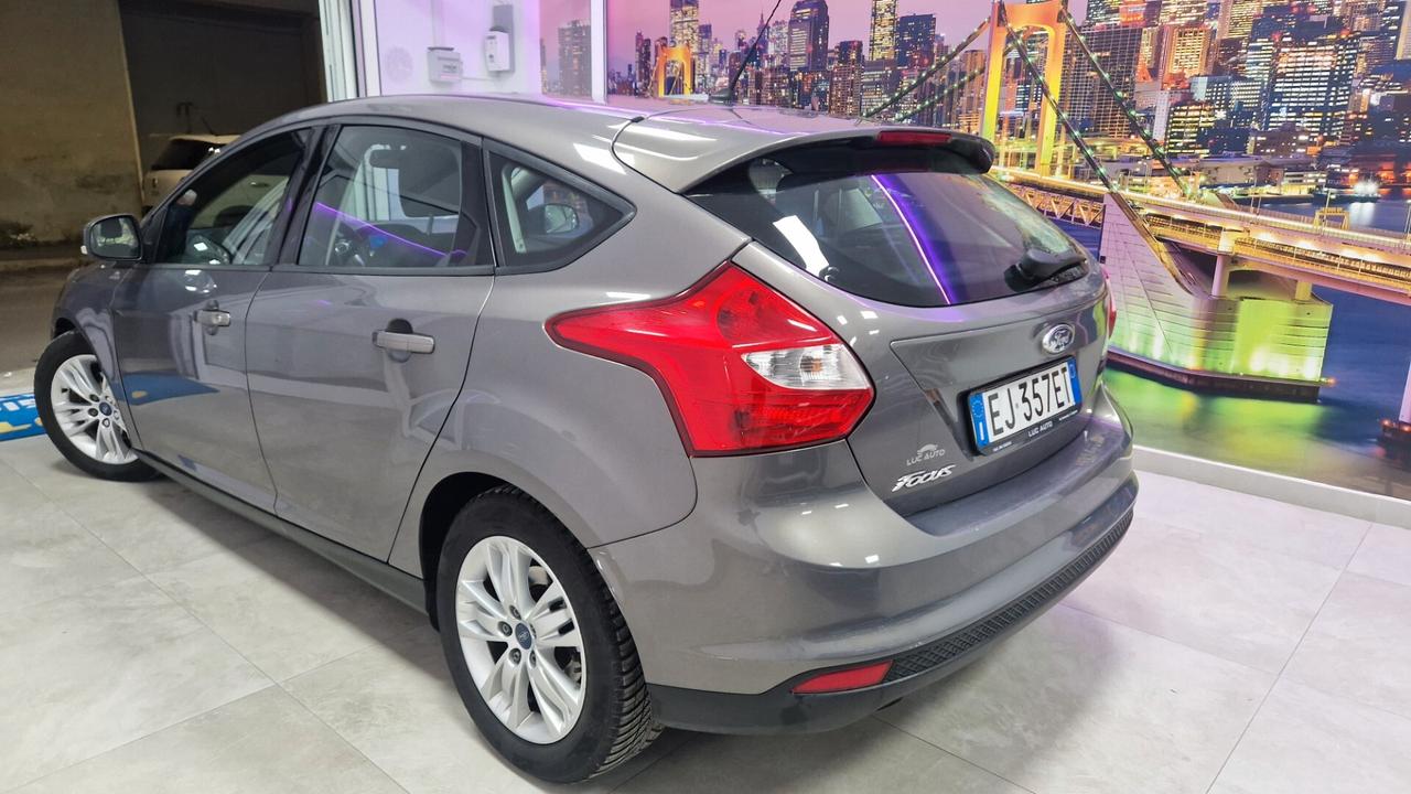 Ford Focus 1.6 TDCi 115 CV