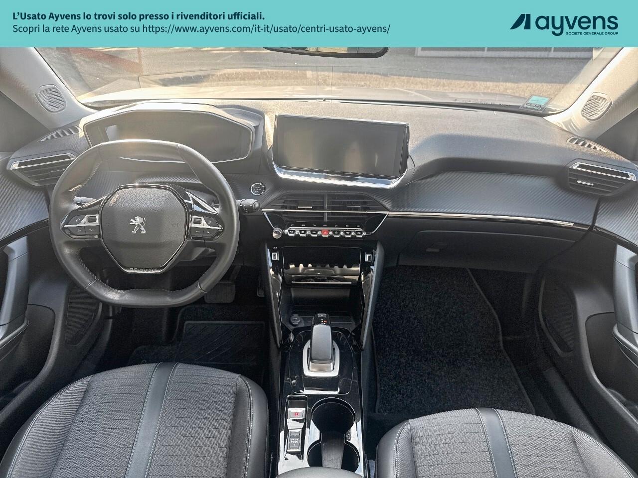 Peugeot 2008 motore elettrico 136 CV Allure