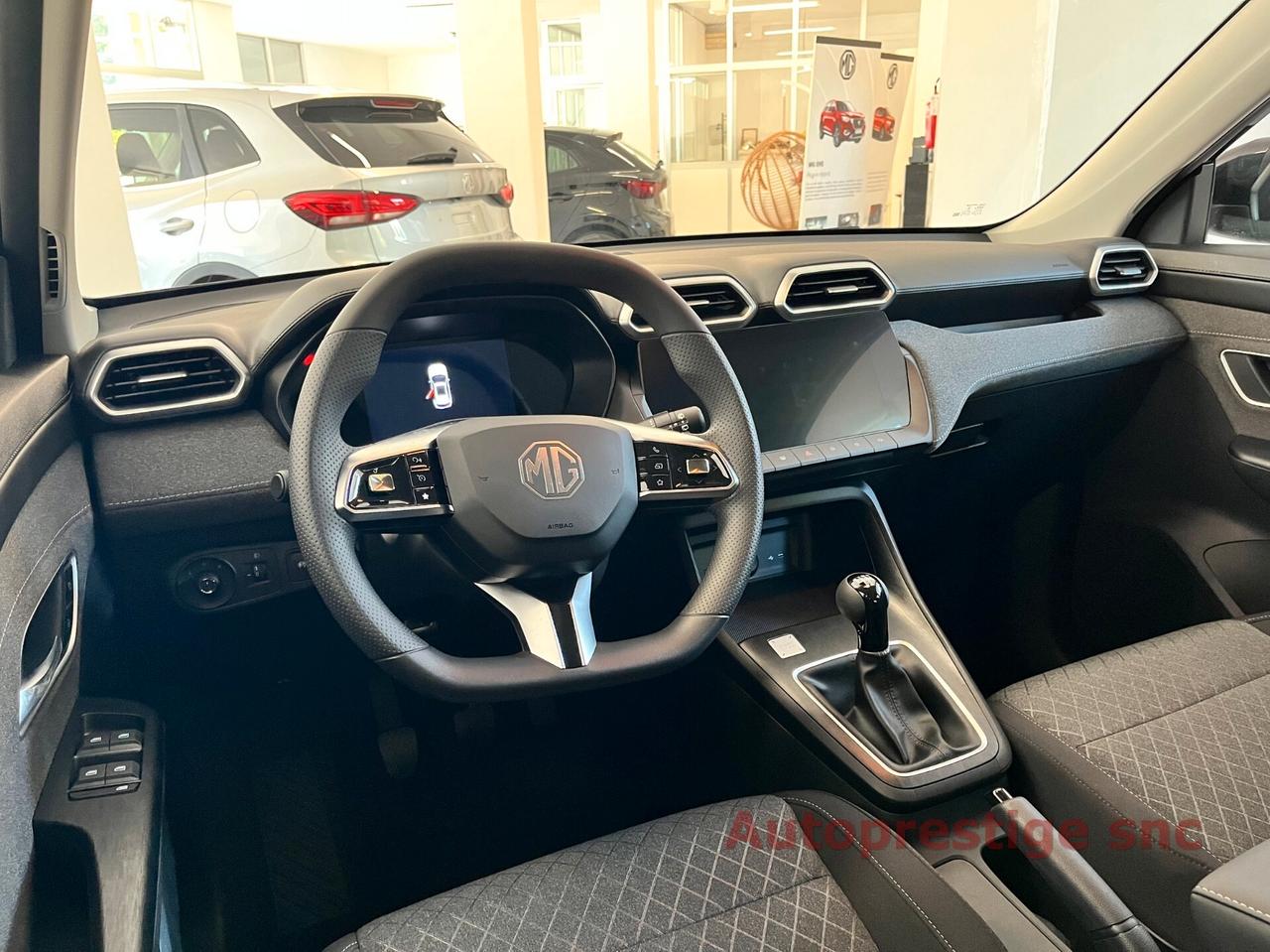 Mg ZS 1.5L 5MT Standard
