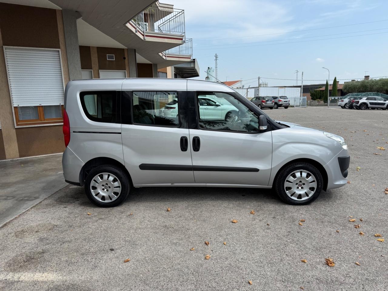 Fiat Doblo- 1.6 MJT 120 cv - Autovettura