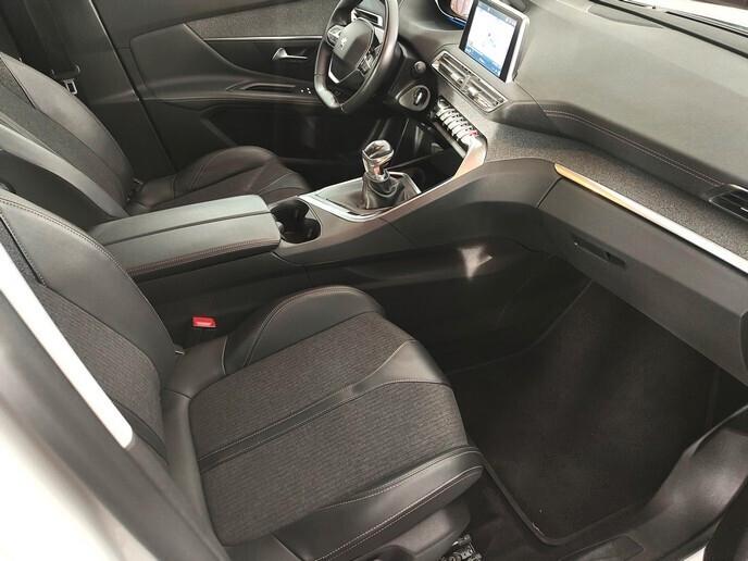 Peugeot 3008 BlueHDi 130 S&S Allure