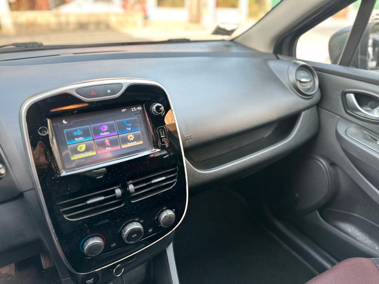 Renault Clio dCi 8V 90CV Start&Stop 5 porte Energy Intens NEOPATENTATI