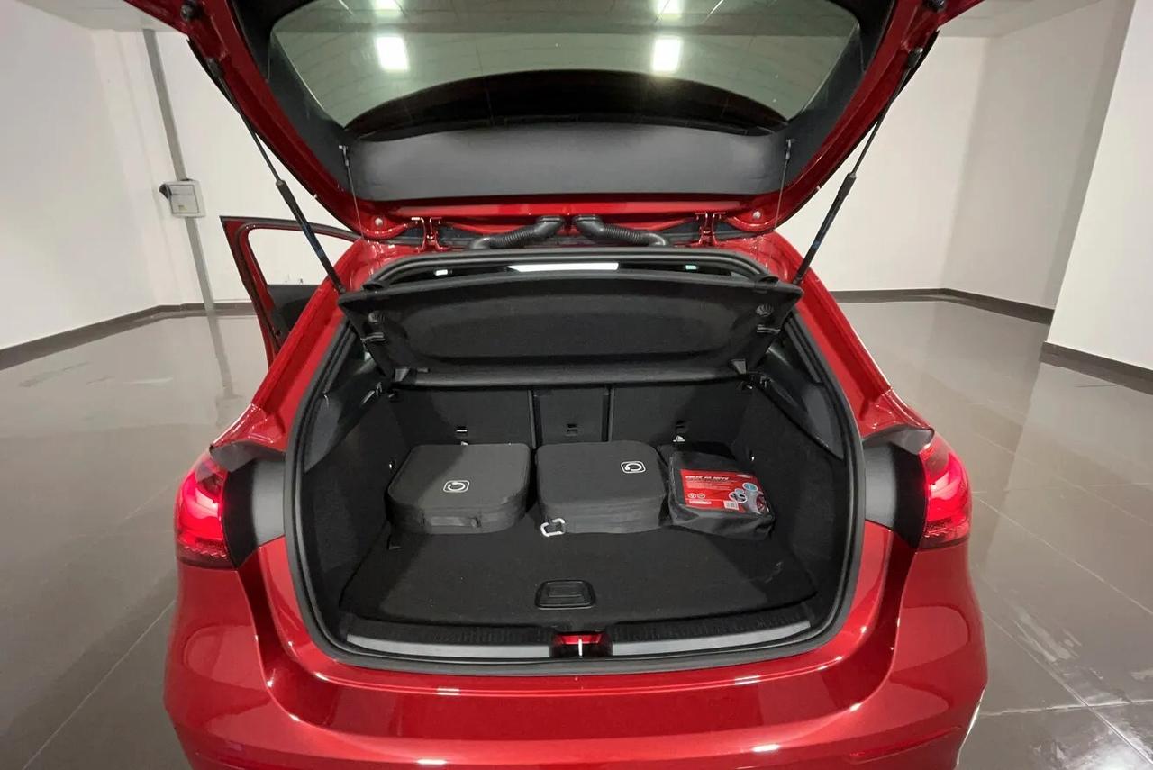 Mercedes-benz A 250 Automatic 4Matic AMG Line Advanced Plus