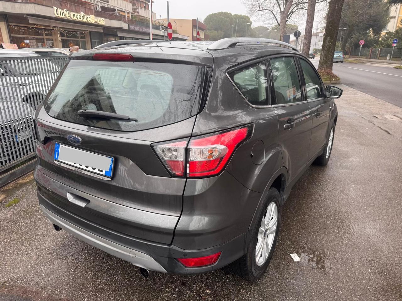 Ford Kuga 1.5 TDCI 120 CV 2WD ST-Line garanzia 12 m