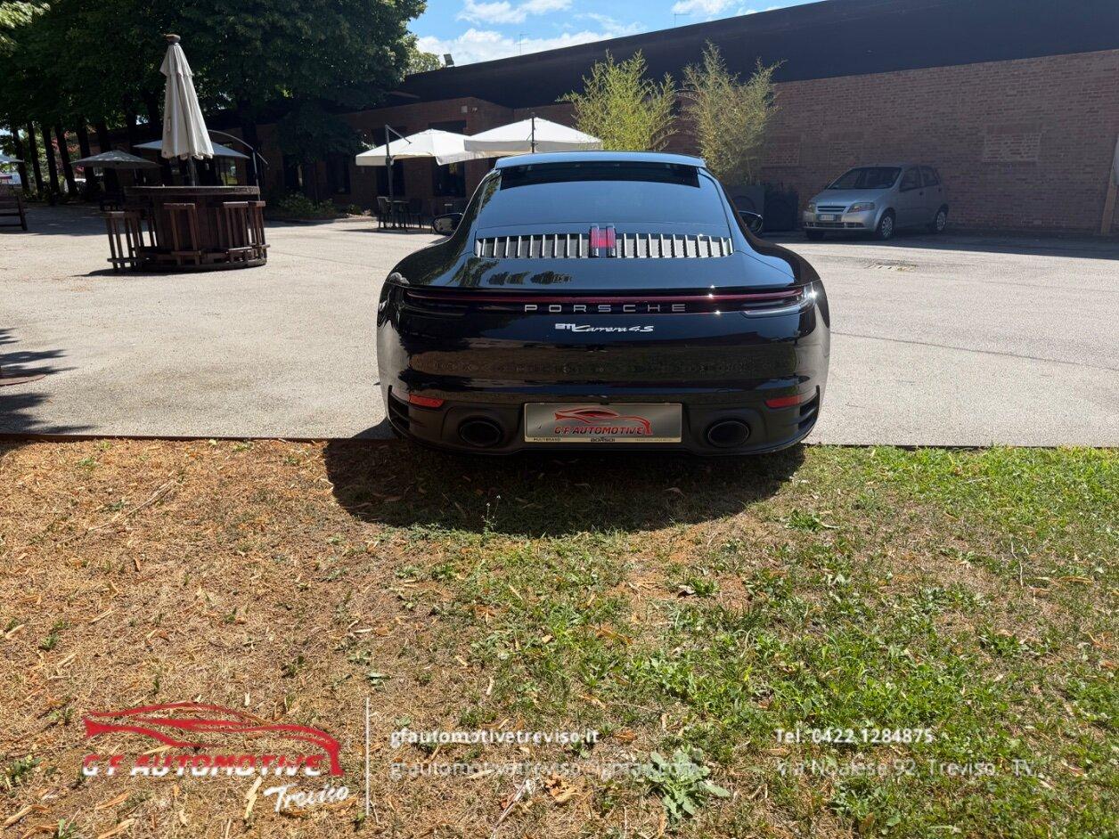 Porsche 911 Coupe 3.0 Carrera 4S auto