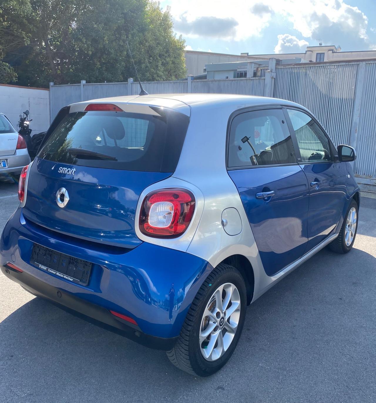 Smart ForFour 70 1.0 Passion