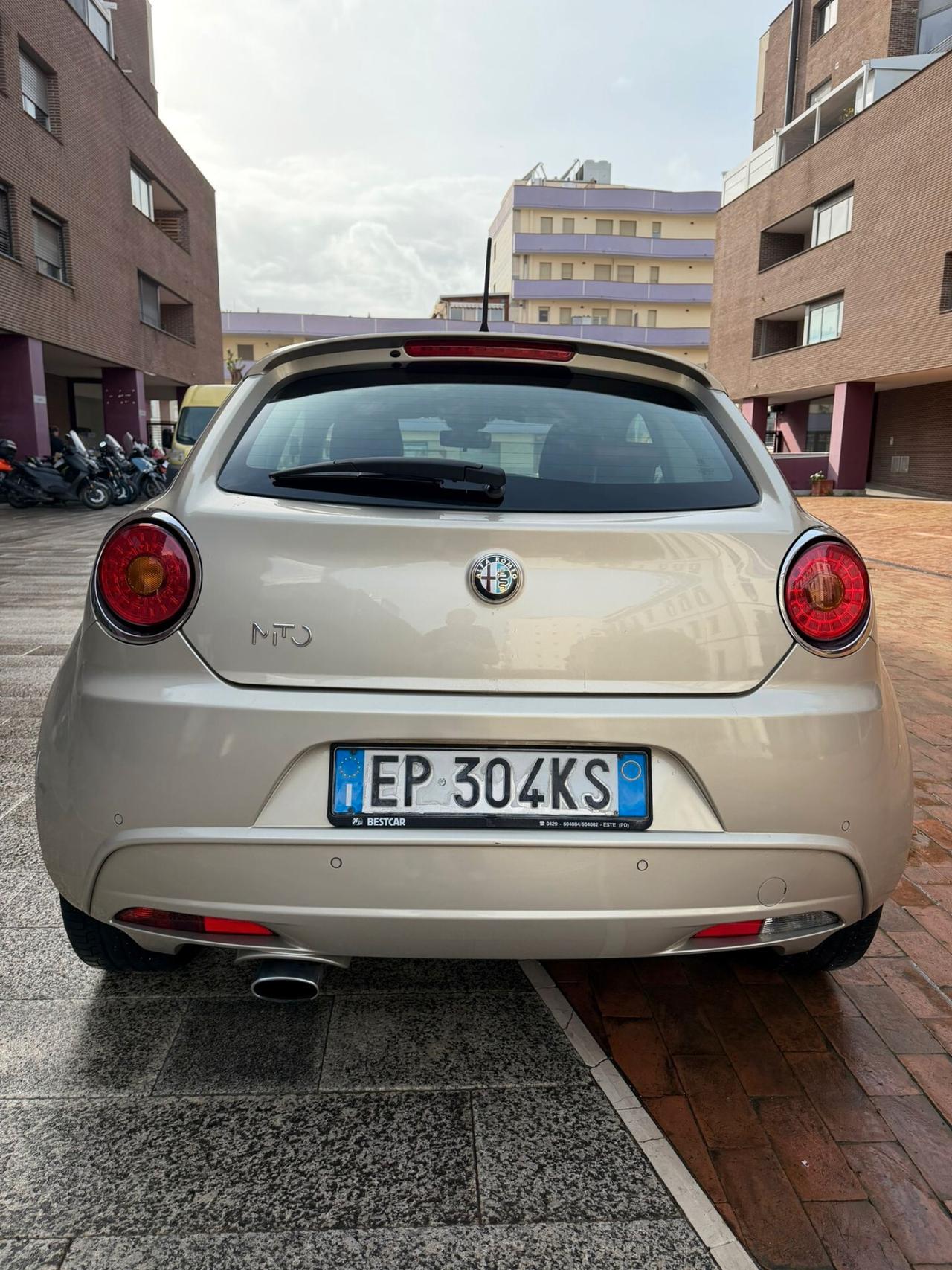 Alfa Romeo MiTo 1.3 JTDm 95 CV S&S Distinctive sport pack