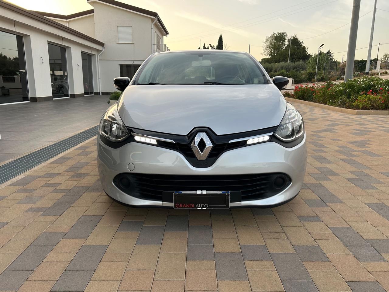 Renault Clio 1.5 dCi 8V 75CV 5 porte Costume National