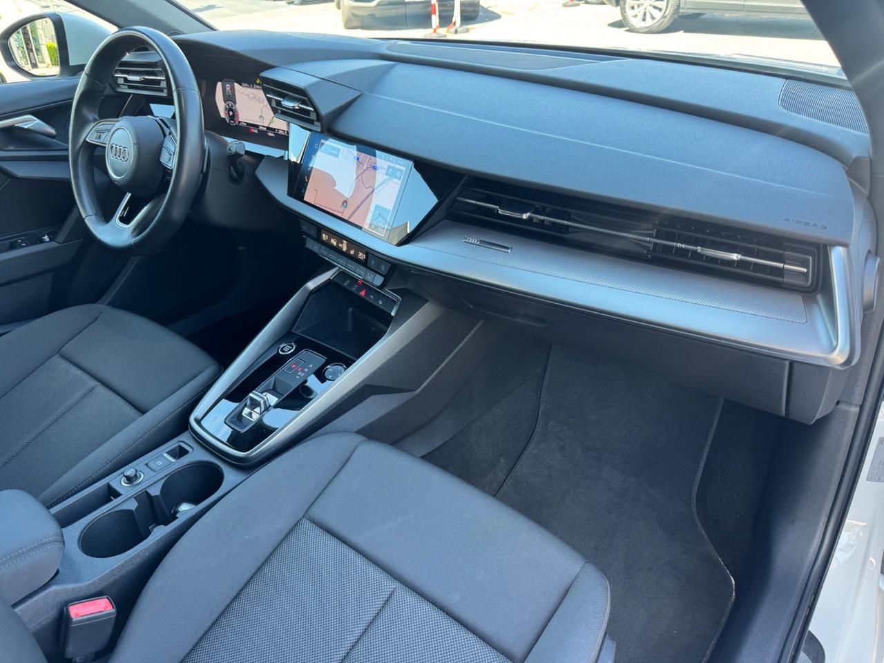 Audi A3 SPB 35 TDI S tronic Sport 150cv line