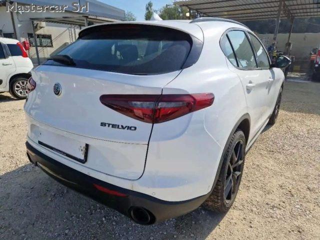 ALFA ROMEO Stelvio 2.2 t B-Tech Q4 210cv auto 20" - FW676EH