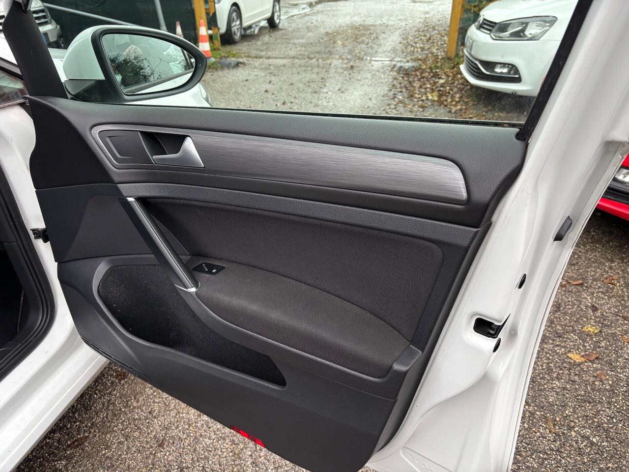 Volkswagen Golf 1.6 TDI 115 CV DSG 5p. Highline BlueMotion Technology