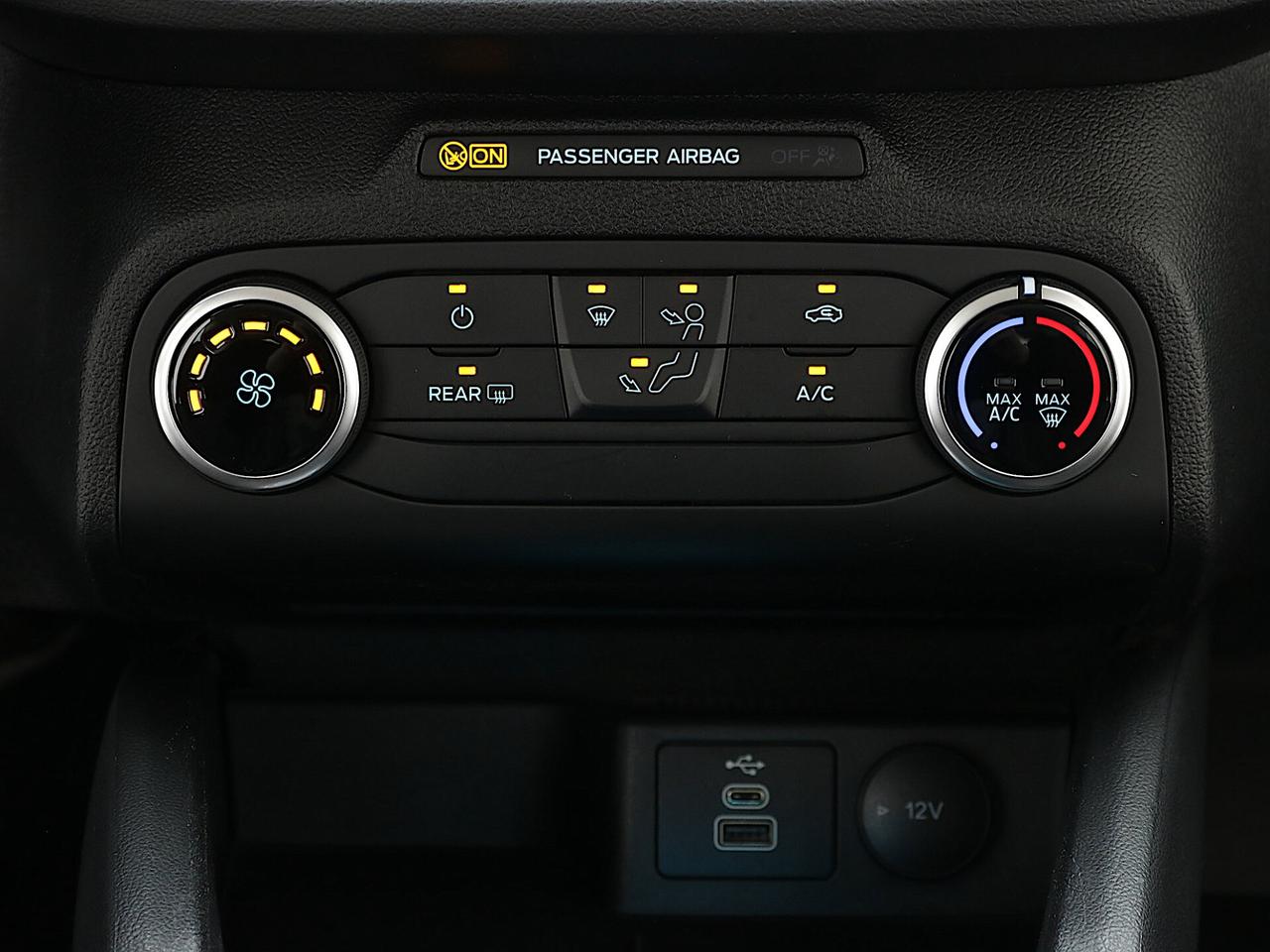 Ford Focus 1.5 EcoBlue 120 CV auto SW Business