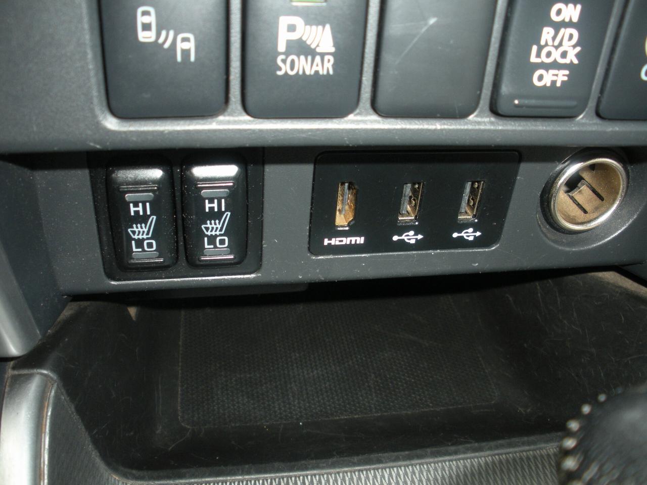 Mitsubishi L200 2.3 D Double Cab 4x4 Super Select Intense aut.
