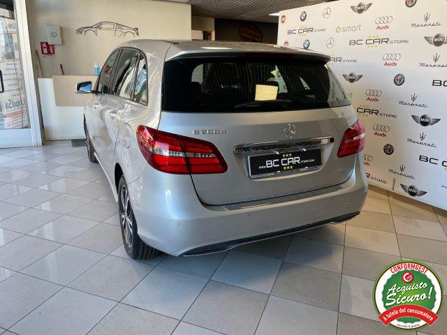 MERCEDES-BENZ B 200 d Aut. Sport *FULL LED*CAMERA