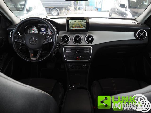 MERCEDES-BENZ GLA 200 d Sport autom