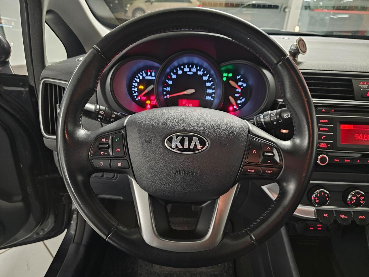 Kia Rio 1.2 CVVT 5p. Cool