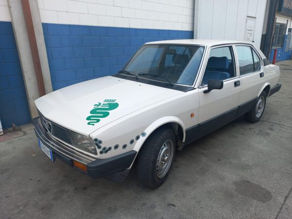 ALFA ROMEO Alfetta