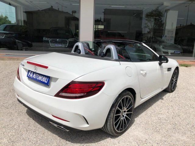 MERCEDES-BENZ SLC 200 AMG LINE