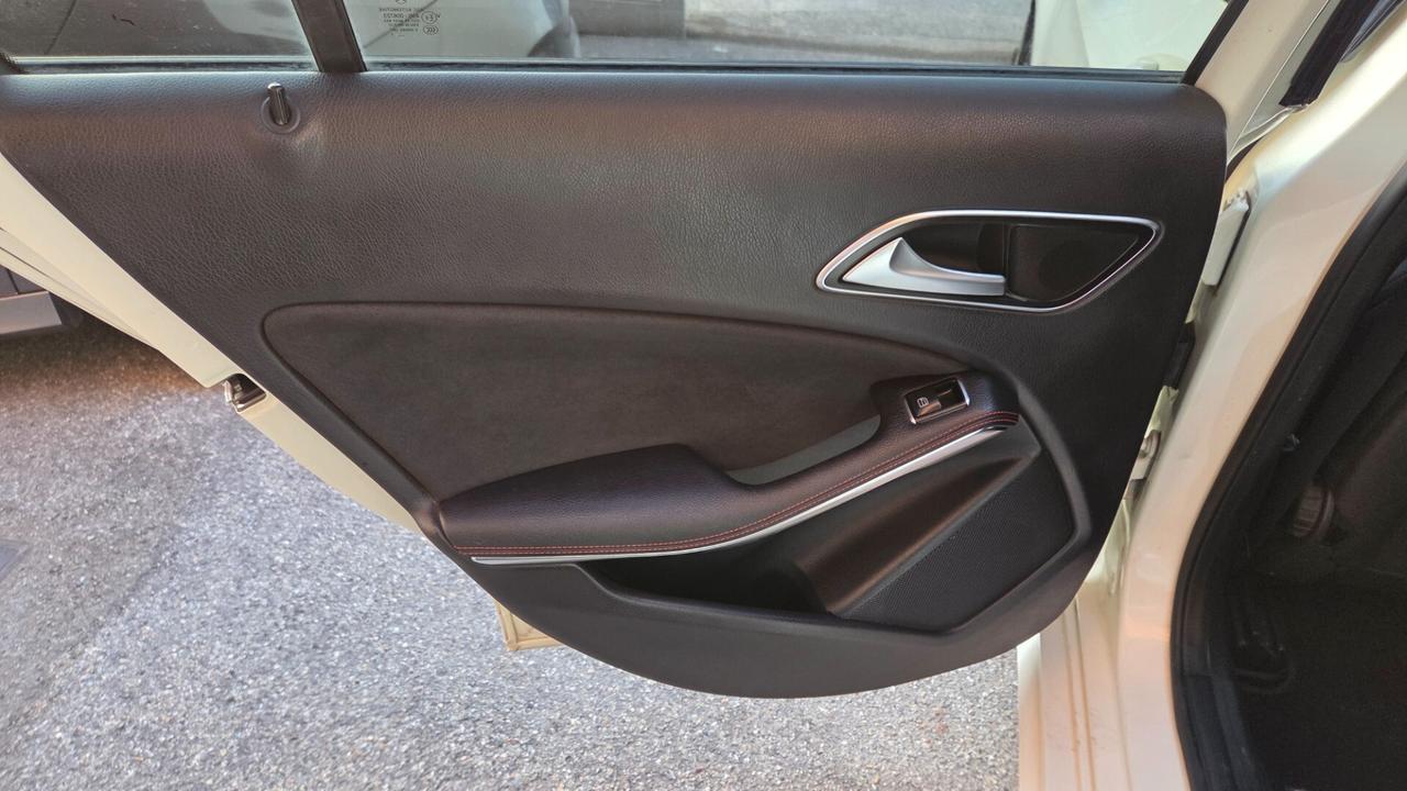 Mercedes-benz A 180 Premium aut. amg
