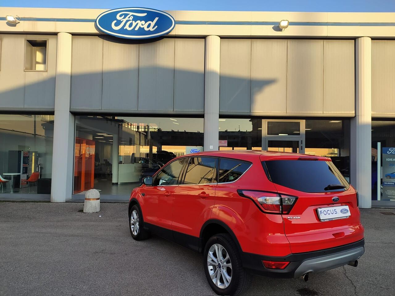 Ford Kuga 1.5 TDCI 120 CV S&S 2WD Titanium