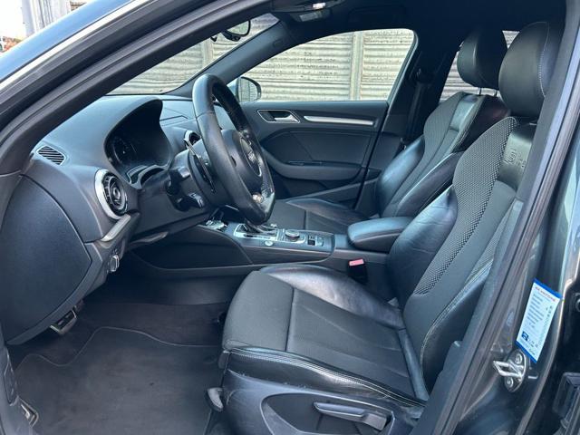 AUDI A3 SPB 1.8 TFSI quattro S tronic edition *S-LINE*