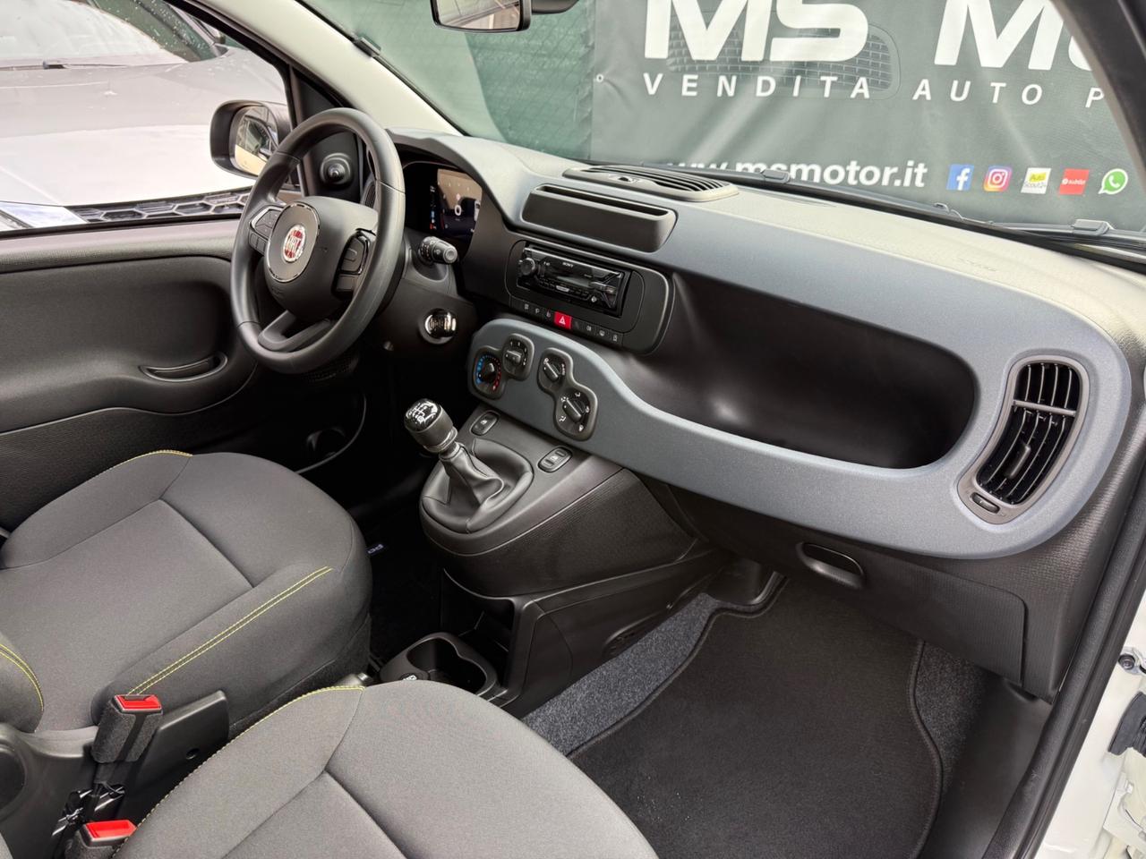 Fiat Panda 1.0 HYBRID 0 KM