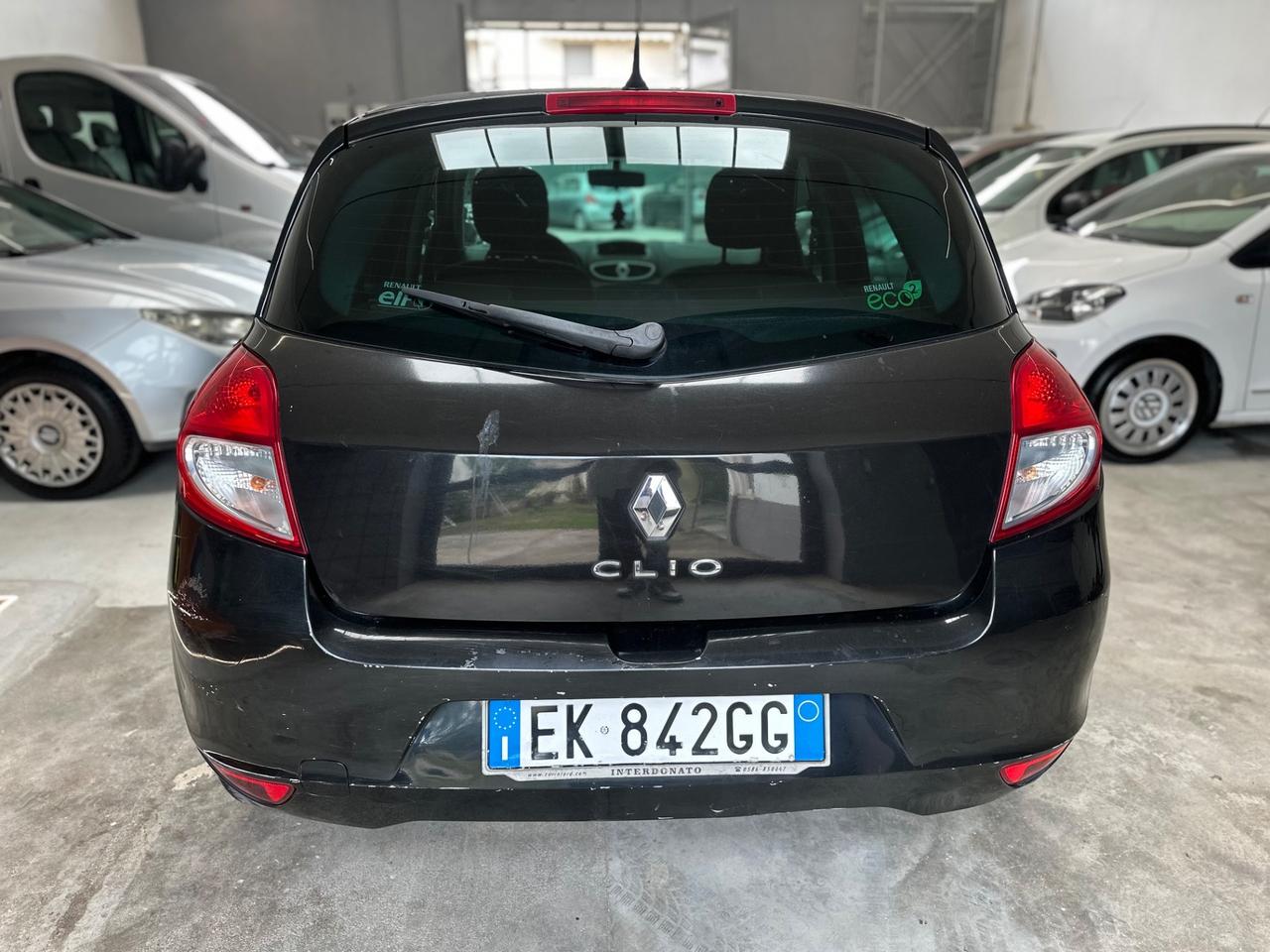 Renault Clio 1.2 16V 5 porte Dynamique
