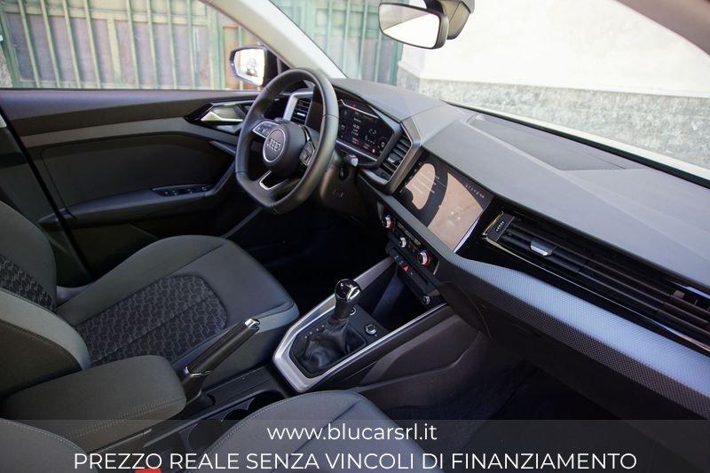 Audi A1 A1 Sportback 30 1.0 tfsi S Line 116cv s-tronic