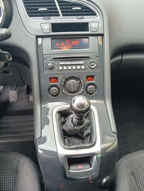 Peugeot 5008 1.6 hdi Style euro 6B 7 posti