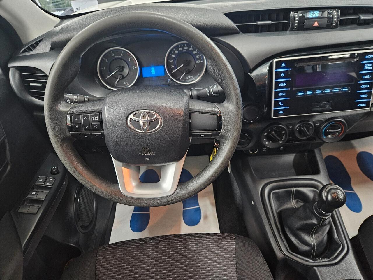 Toyota Hilux 2.4 d-4d Executive 4wd IVA ESCLUSA