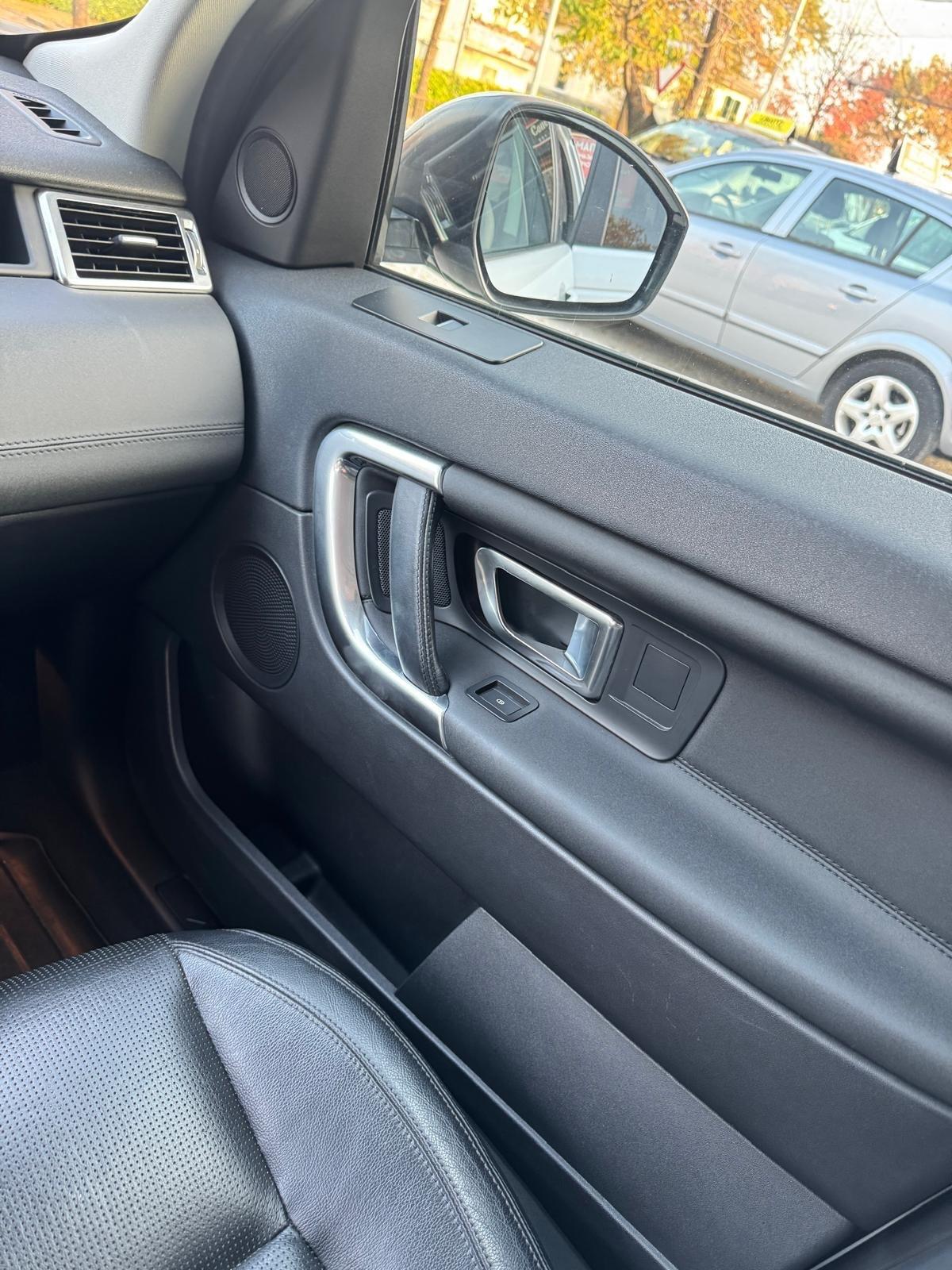 Land Rover Discovery Sport 2.0 TD4 180 CV HSE Luxury