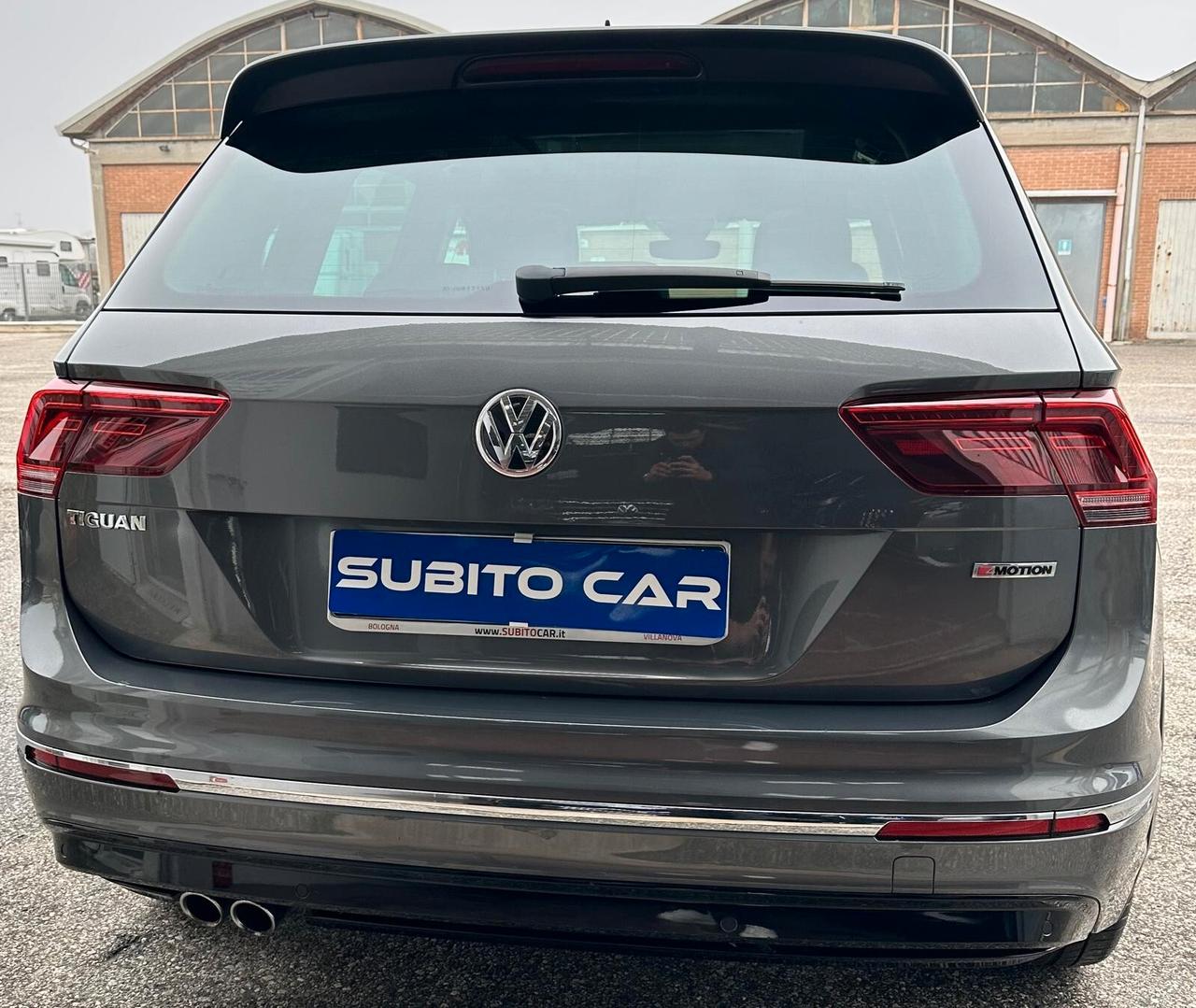 Volkswagen Tiguan 2.0 TDI SCR DSG 4MOTION R-LINE PACK TETTO PANORAMICO ED APRIBILE