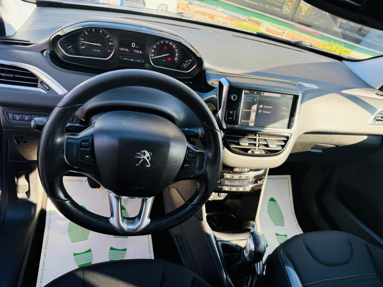 Peugeot 208 1.2 VTi 82 CV 5 porte Allure
