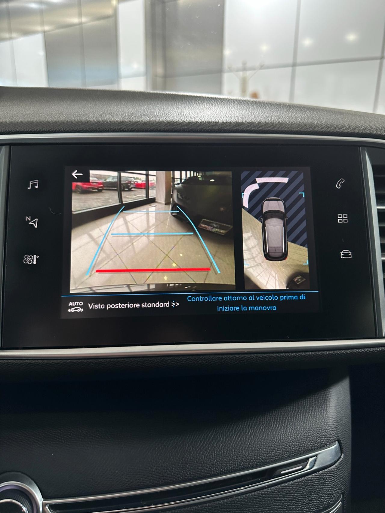 Peugeot 308 1.5 131cv CarPlay SensoriTelecamera Finanziabile