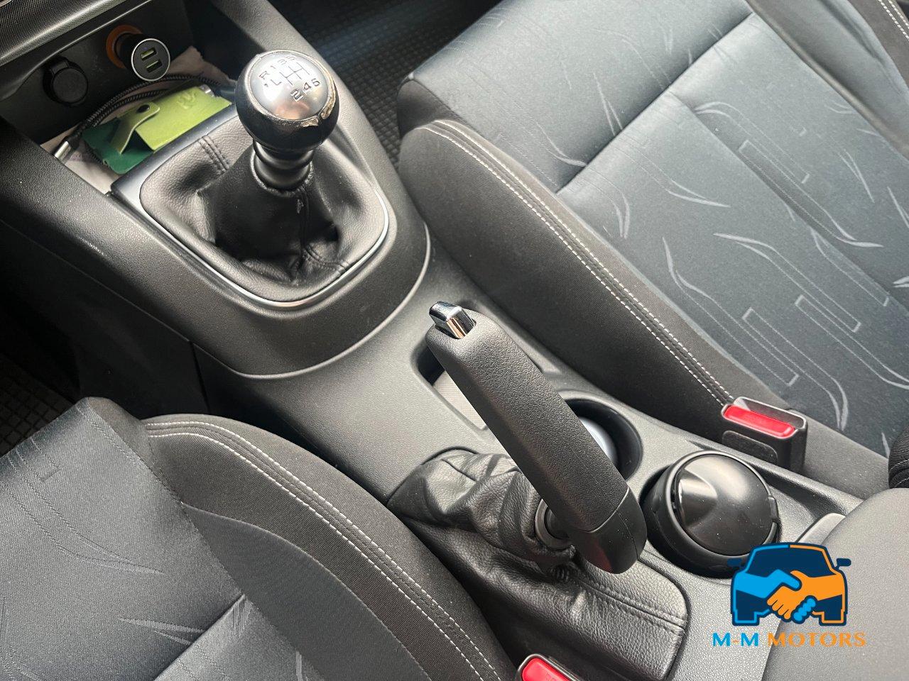 Citroen C4 Berlina C4 1.6 e-hdi (airdream) Business 115cv etg6 (cmp6)