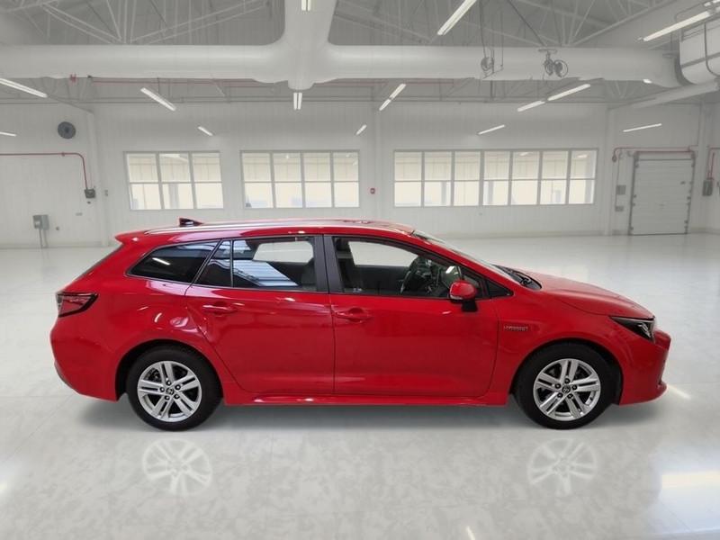 TOYOTA COROLLA TS 1.8 HYBRID BUSINESS TECH STATION WAGON