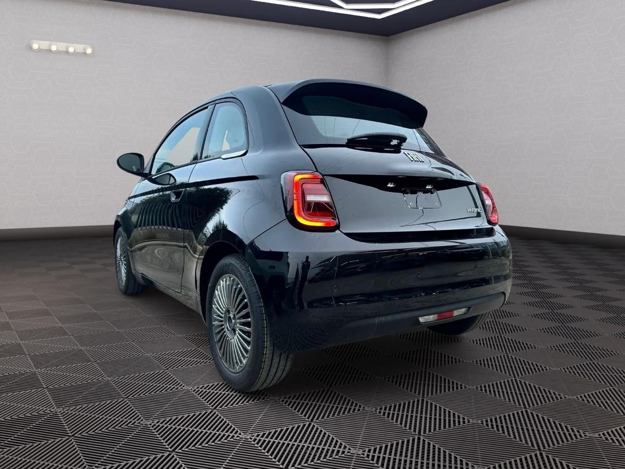 Fiat 500 Berlina Hybrid Torino