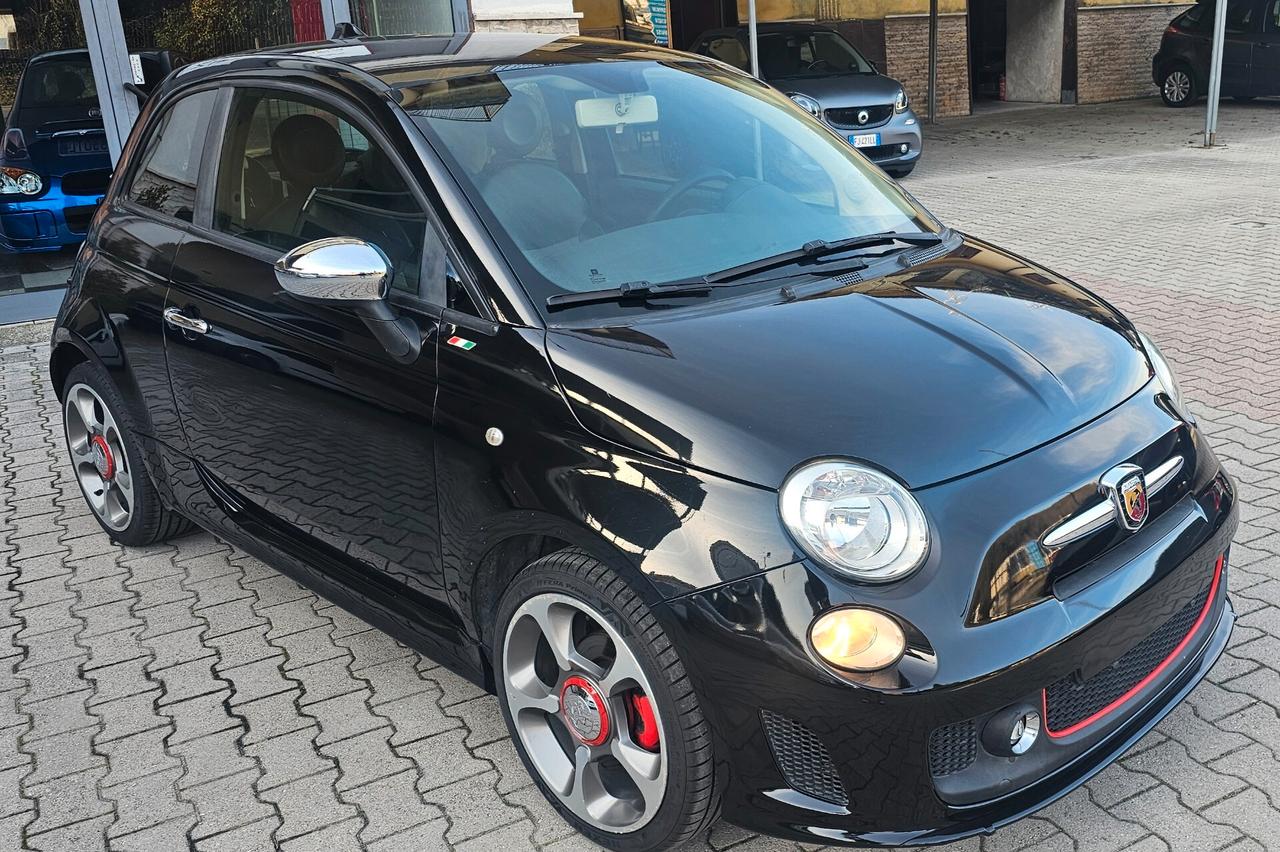 Fiat 500 100HP allestimento Abarth per neopatentati