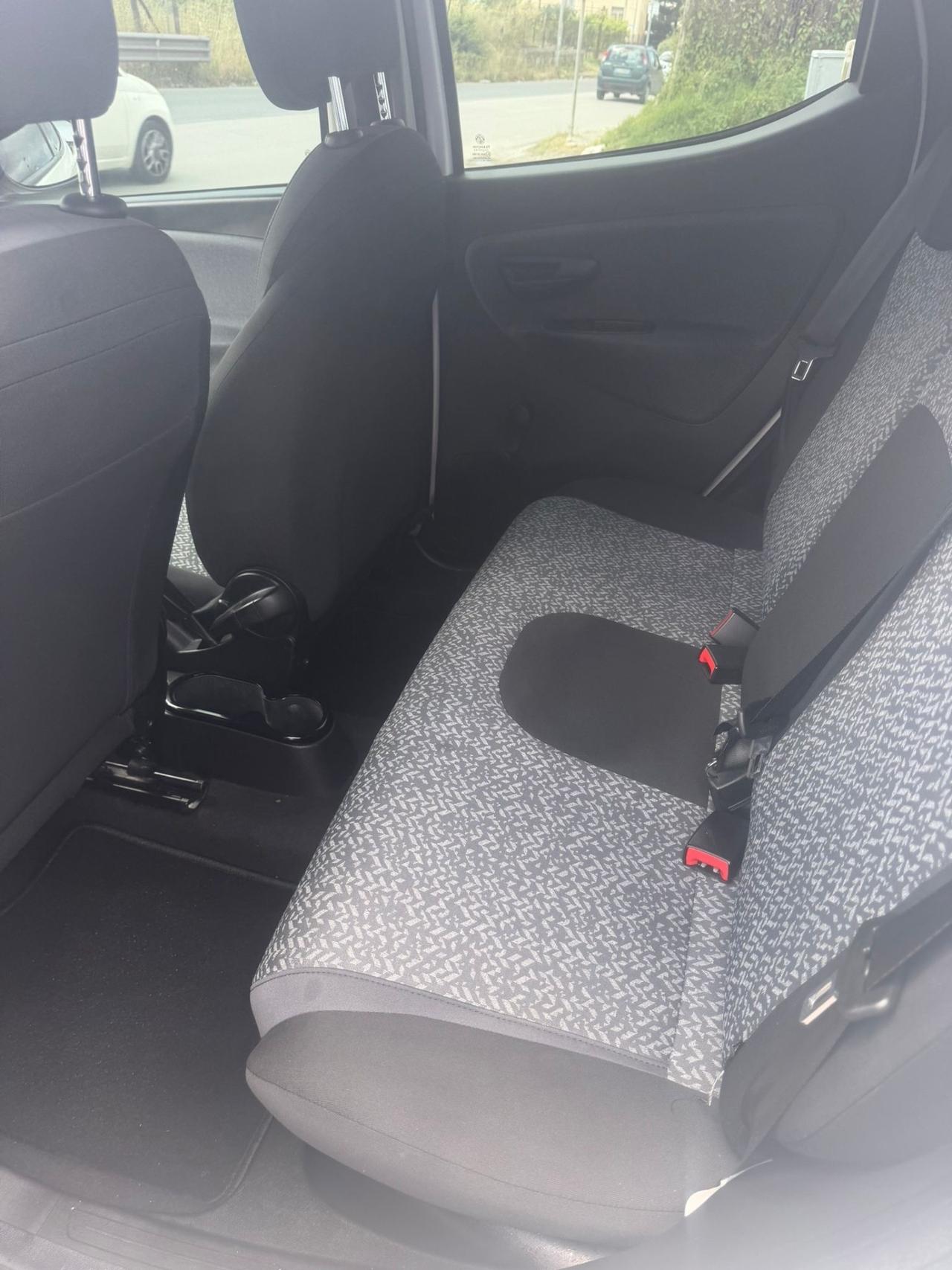 Lancia Ypsilon 1.2 69 CV 5 porte GPL Ecochic Gold