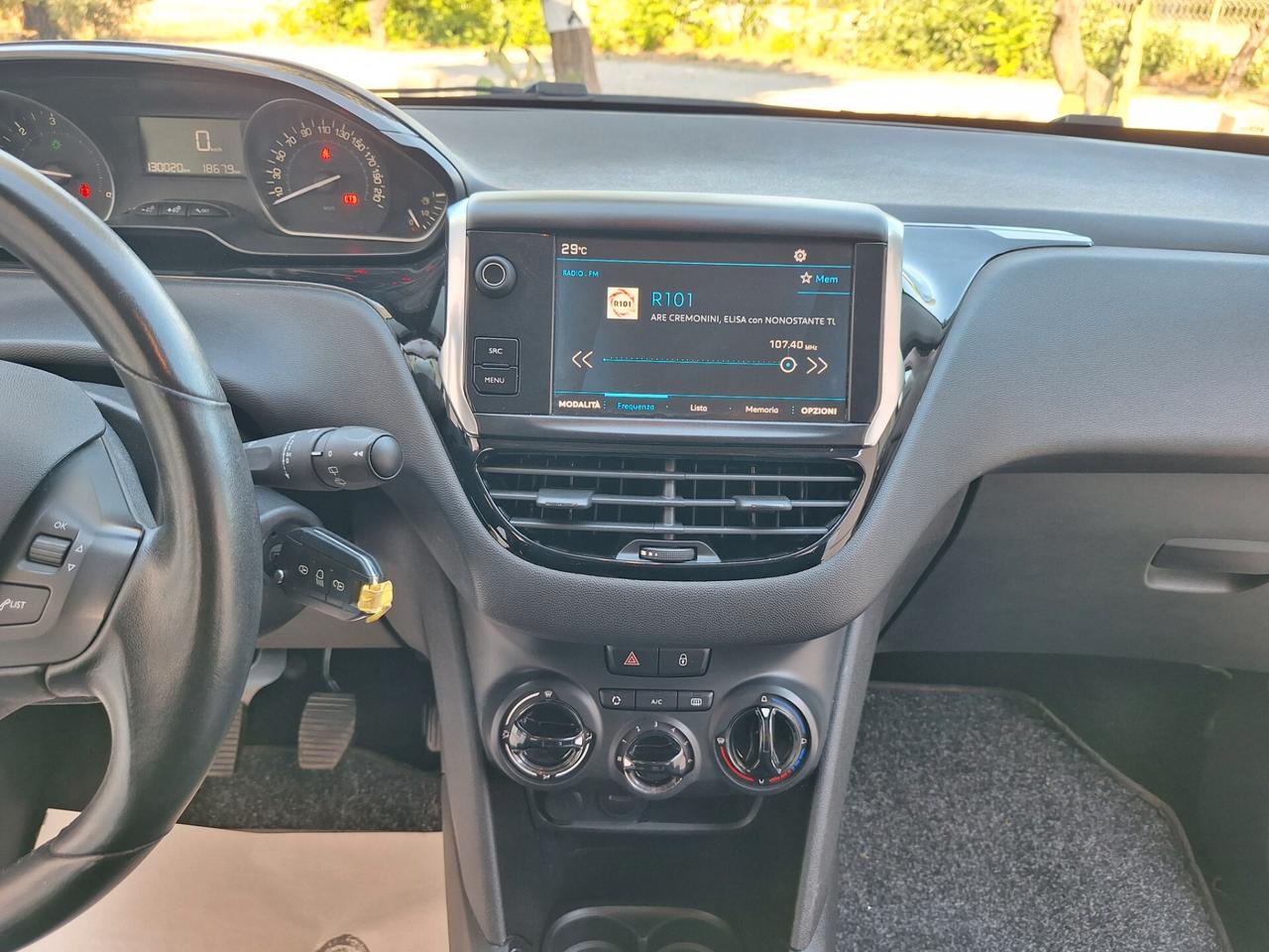 Peugeot 208 1.5 HDi 100 cv 5 porte Allure 2019