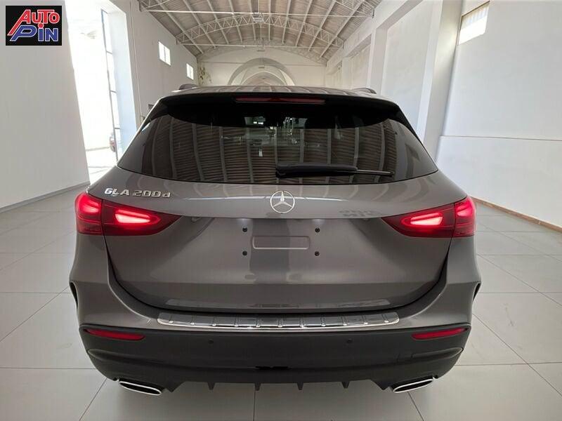 Mercedes-Benz GLA GLA 200 d AMG Line Premium