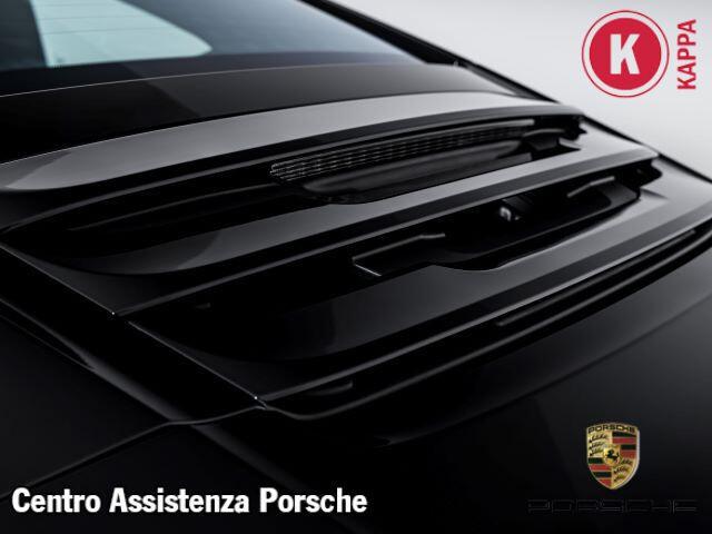 Porsche 911 3.8 Carrera 4S Coupé