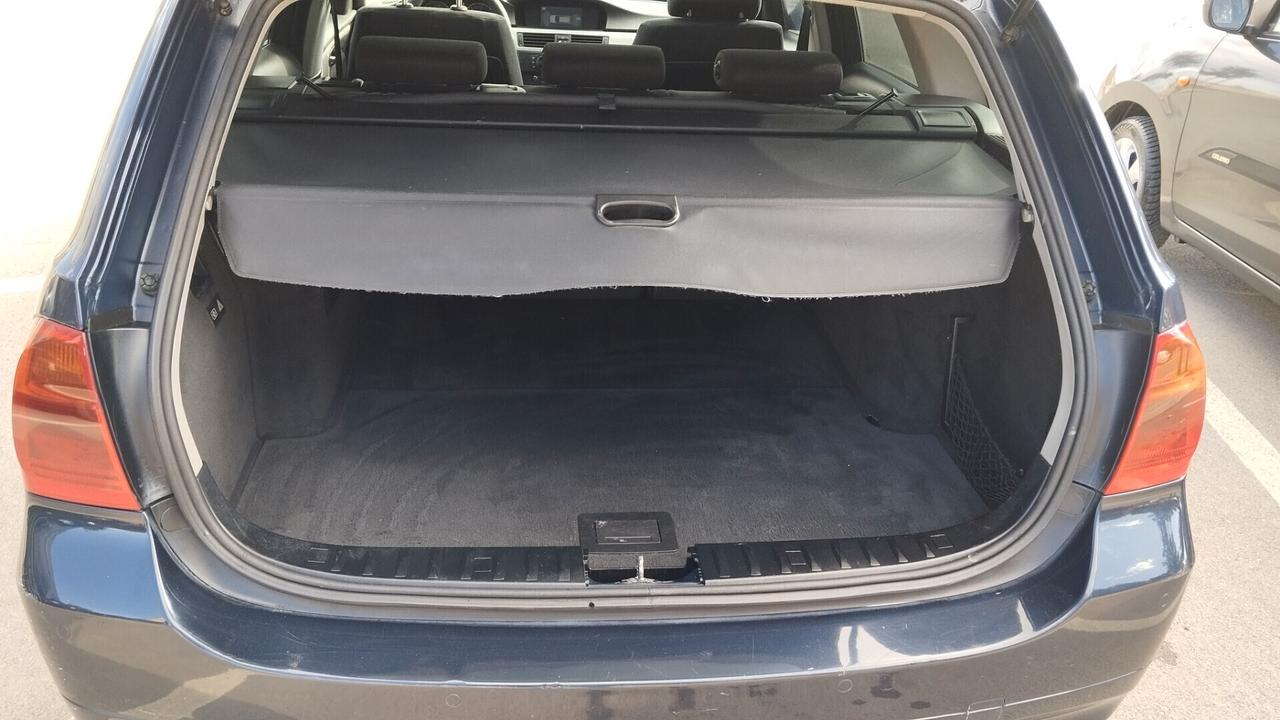 BMW 320 D 2.0 TDI SPORT-2009
